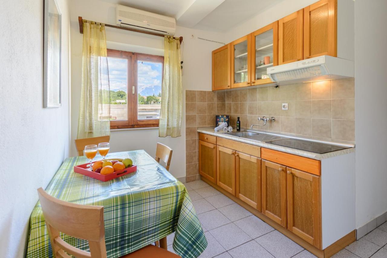 Apartments By The Sea Sumartin, Brac - 2952 Екстериор снимка