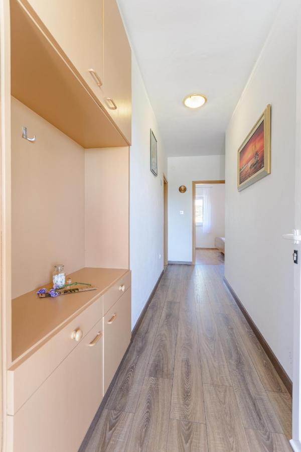 Apartments By The Sea Sumartin, Brac - 2952 Екстериор снимка