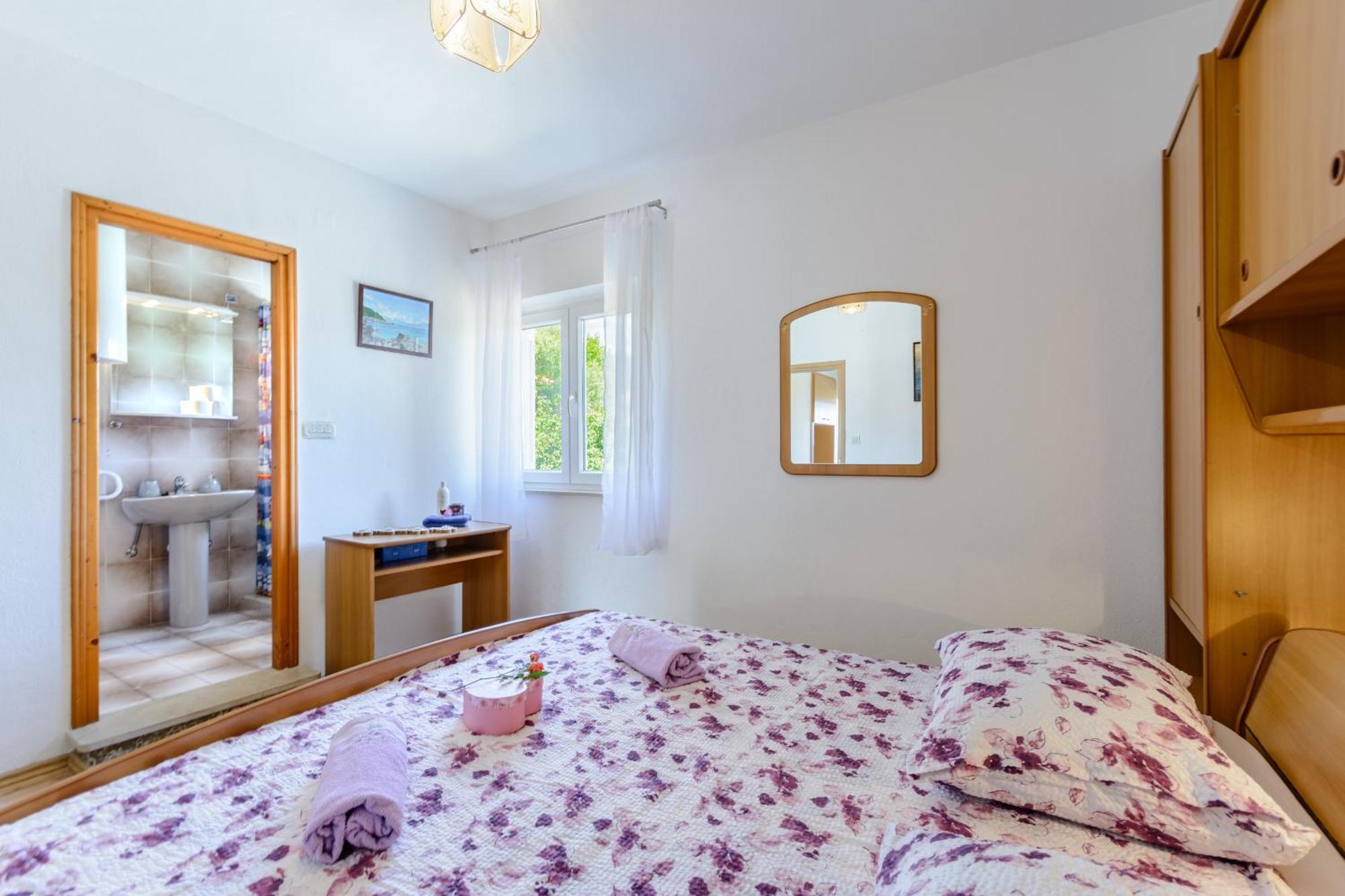 Apartments By The Sea Sumartin, Brac - 2952 Стая снимка